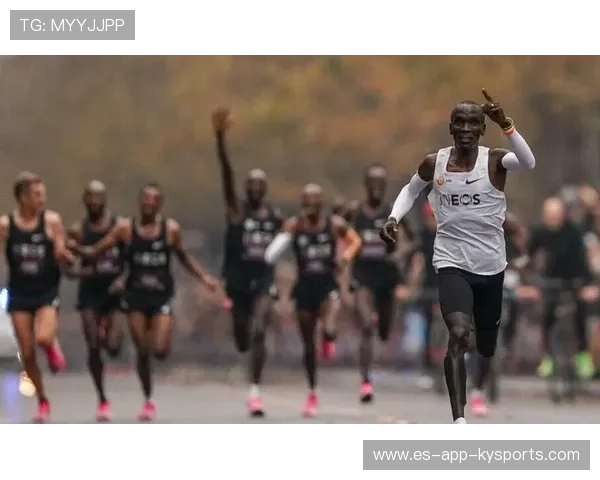 基普乔格稳健配速跑出完美马拉松节奏